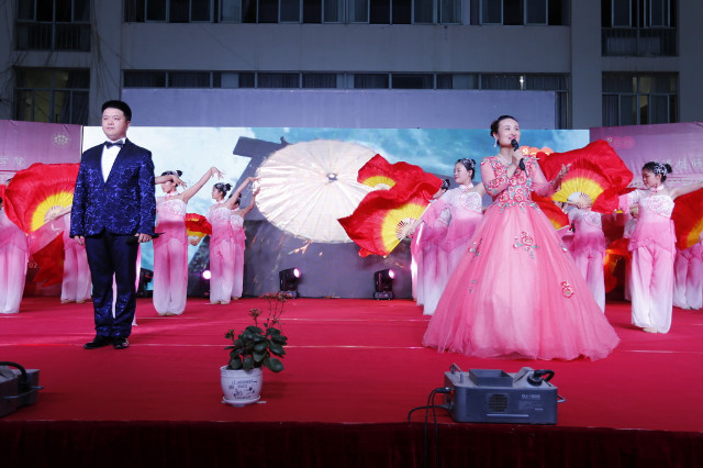 菏泽技师学院举办庆祝中国共产党成立100周年文艺汇演