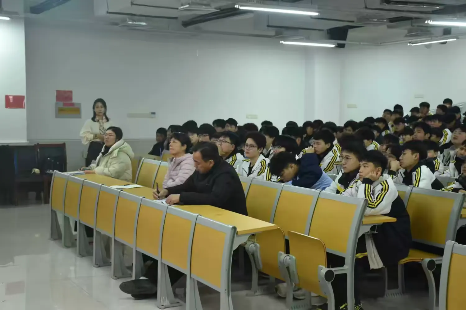 简篇-指尖上的东方美学——面塑‍主题讲座活动圆满举行